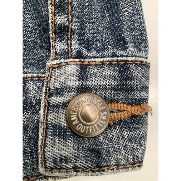 American Eagle Outfitters Jean Jacket, Size Medium, Great Condition - Picture 9 of 10